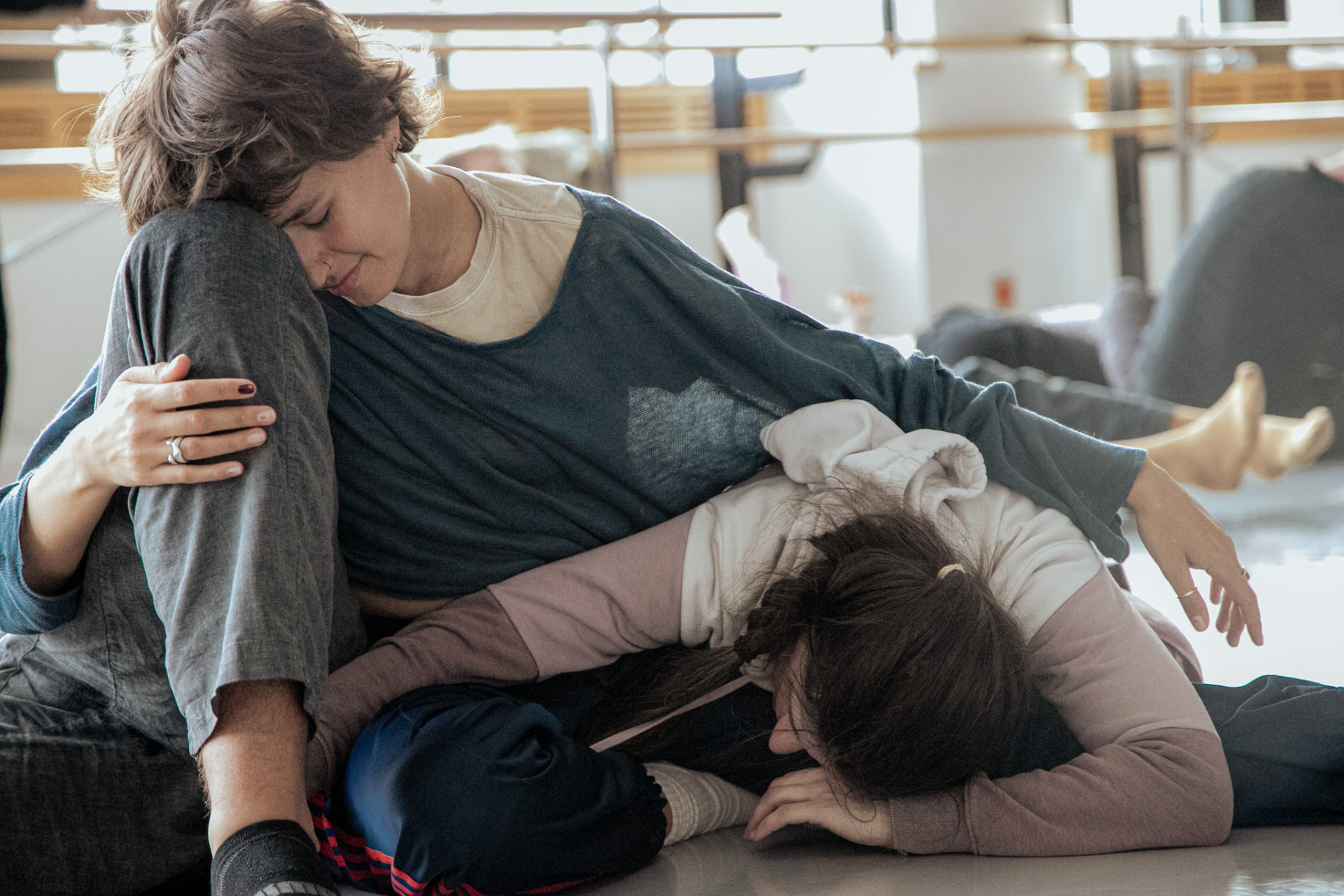 Weight sharing — duet on the floor