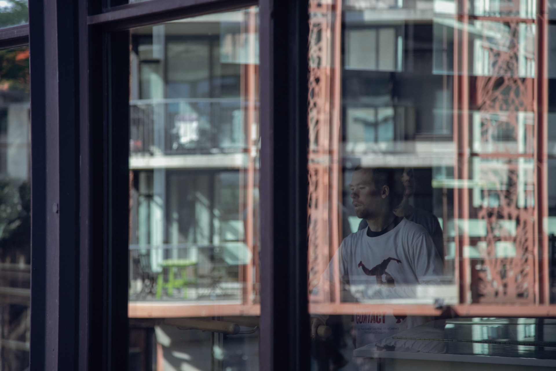 Window reflection — pause between sessions